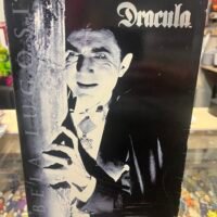 Universal monsters:Dracula sideshow 12”figure