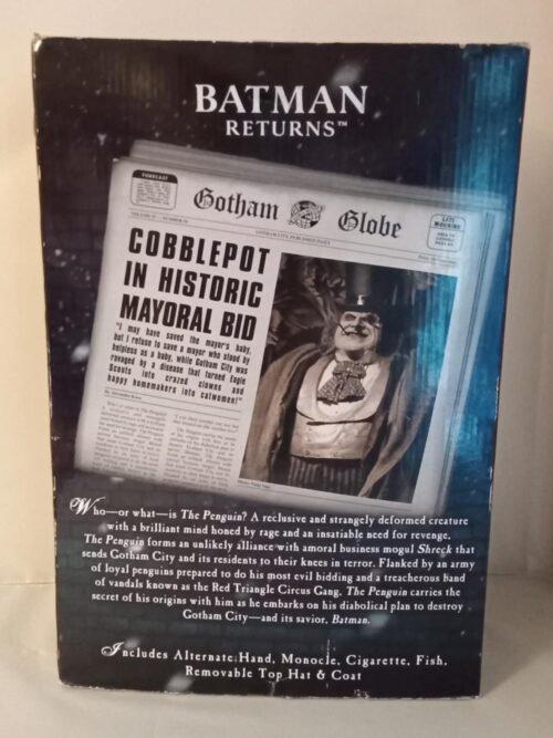 Neca Batman Returns 1/4 Scale Mayor Penguin Action Figure Danny DeVito - Image 2