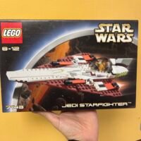 Lego Star Wars : Jedi Starfighter (7143) NEW, SEALED & RETIRED